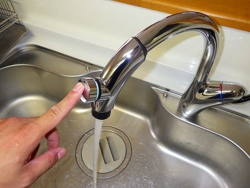 Vòi rửa bát Toto TKN34PBTA