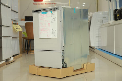 May rua bat Rinnai RSW F402 SV 3