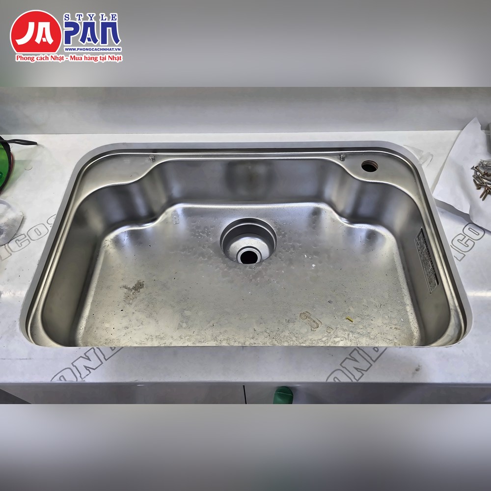 Chậu rửa bát Shigeru IB-DK FS|Chậu 1 hố 2 Chậu rửa bát Shigeru IB-DK FS một hố lắp trên mặt bàn đá, nhìn từ trên