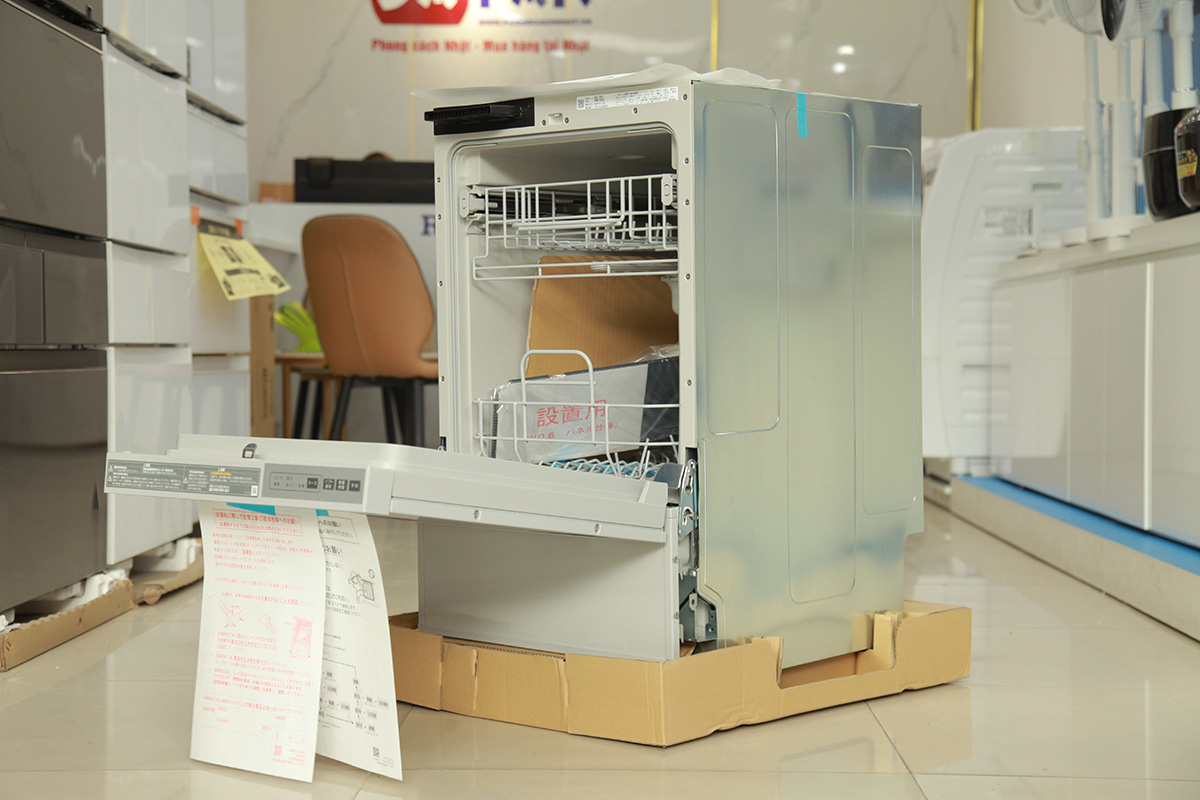 May rua bat Rinnai RSW F402 SV 4