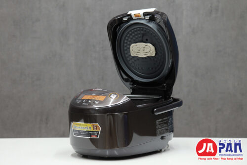 Nồi cơm điện Zojirushi Np-Zu18-TD