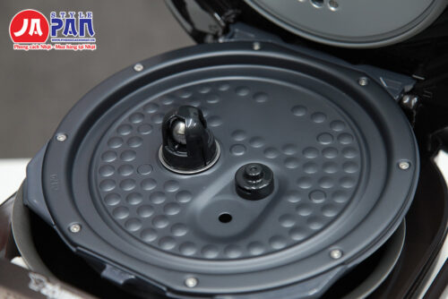 Nồi cơm điện Zojirushi Np-Zu18-TD