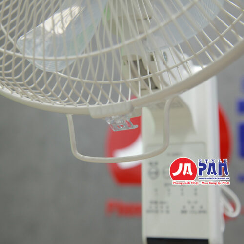 Quạt treo tường Toshiba TF-30RK27