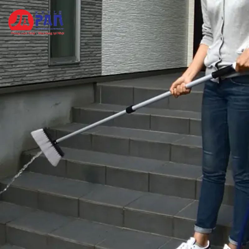 Chổi rửa xe ô tô Takagi G271 9 Cần bảo quản Takagi G271 đúng cách để tránh hư hỏng