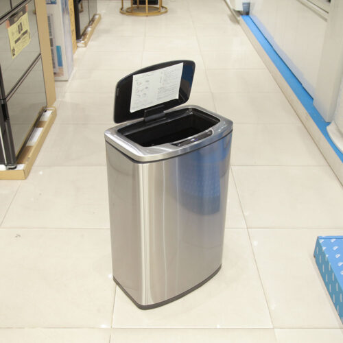 Thùng rác tự động Sensible Eco Living 47L chữ nhật | hàng nội địa 17 Góc trên Thùng rác tự động Sensible Eco Living 47L mở nắp