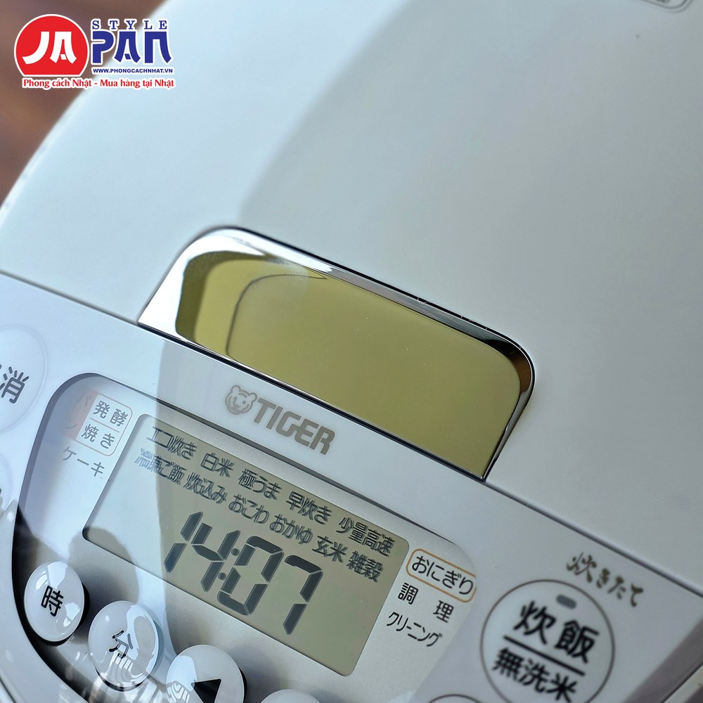 Nồi cơm điện Tiger JPW-M100 | Dung tích 1.0L, nồi cao tần 7 Màn hình và bảng điều khiển Tiger JPW-M100
