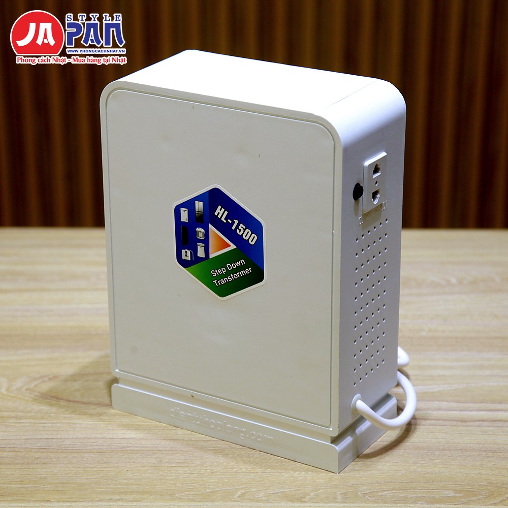 Đổi nguồn Hợp Long HL-1500 1500VA | Biến áp 220V ra 100V, vỏ nhựa 16 Biến áp đổi nguồn Hợp Long HL-1500 1500VA – góc nghiêng