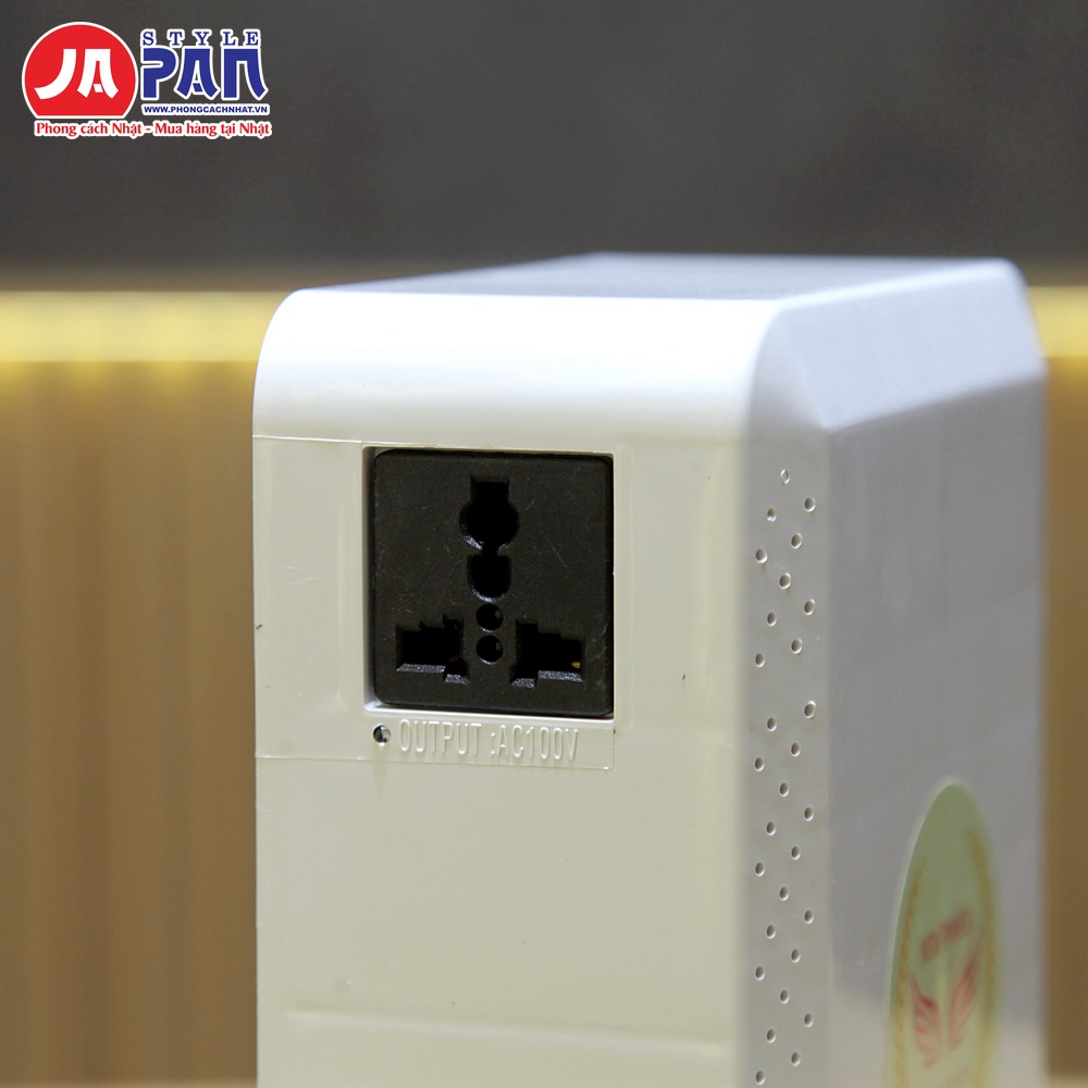 Đổi nguồn New Power 1500VA | Biến áp 220V ra 100V, vỏ nhựa 16 Biến áp đổi nguồn New Power 1500VA – ổ cắm