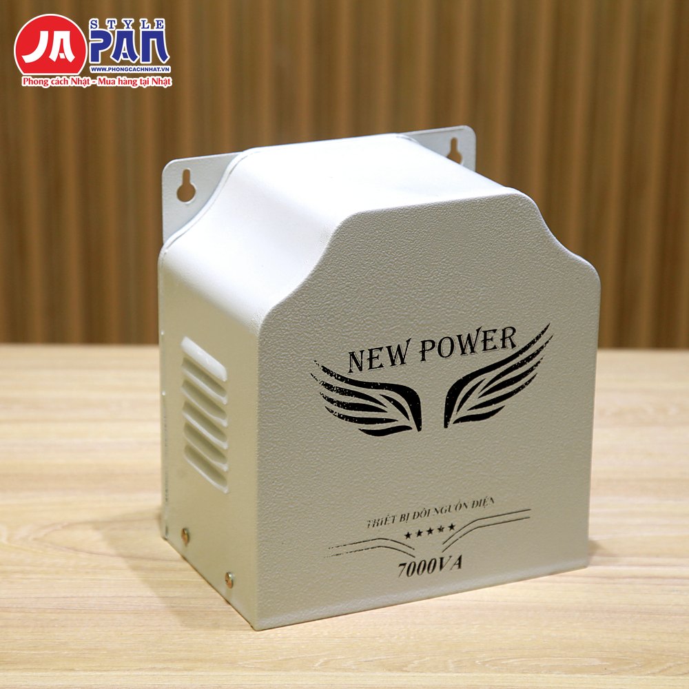 Đổi nguồn New Power 7000VA ngoài trời | 220V ra 200V cho bếp từ Nhật 13 Bộ đổi nguồn New Power 7000VA ngoài trời – mặt trước