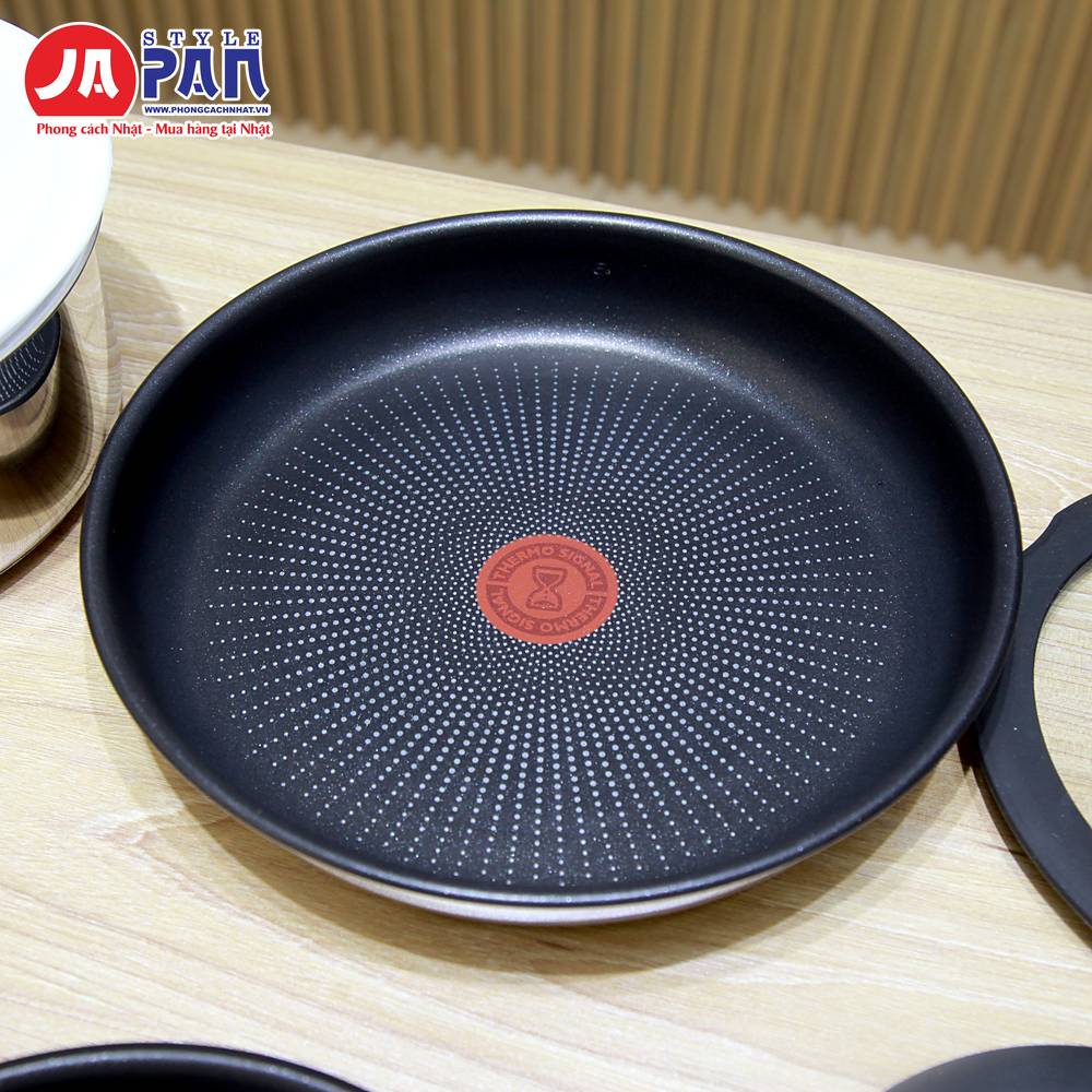 Bộ nồi chảo T-fal Ingenio IH Stainless Emotion set 9 món L893S9 | Tay cầm rời 27 Bộ nồi chảo T-fal Ingenio IH Stainless Emotion set 9 món L893S9 – lòng chảo