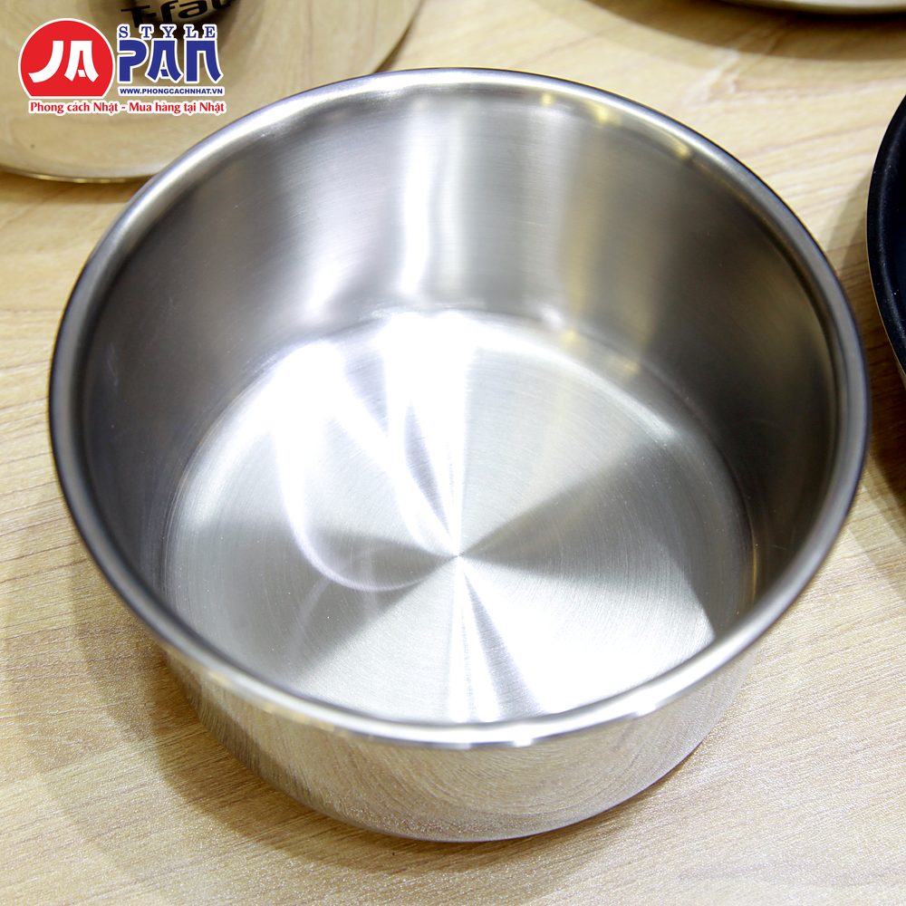 Bộ nồi chảo T-fal Ingenio IH Stainless Emotion set 9 món L893S9 | Tay cầm rời 26 Bộ nồi chảo T-fal Ingenio IH Stainless Emotion set 9 món L893S9 – lòng nồi inox