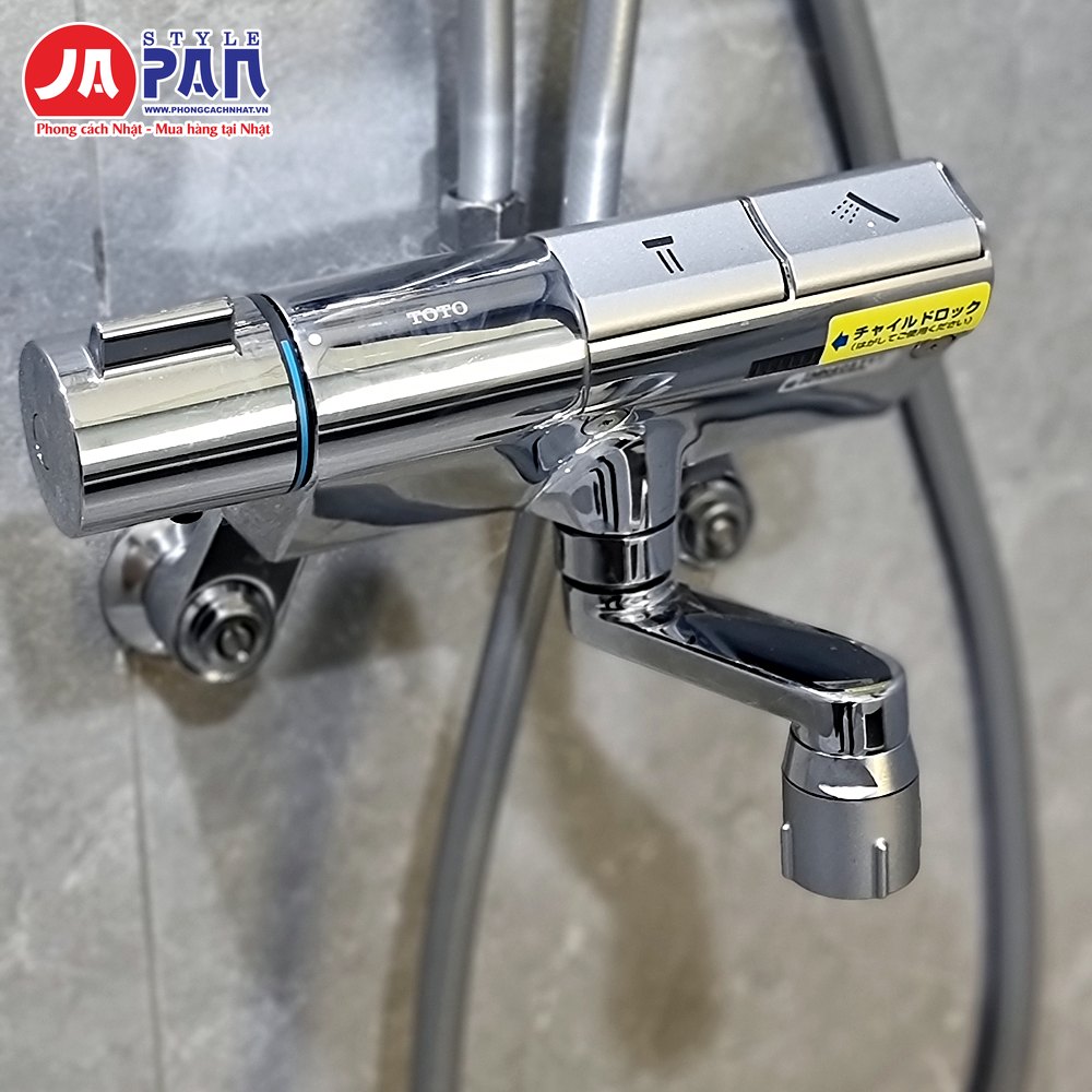 Bộ sen cây kết hợp Toto TBW04401J1 + Toto TMN40STY1 8 Bộ sen cây Toto TBW4401J1 + TMN40STY1 – củ sen và vòi xả bồn nhìn nghiêng