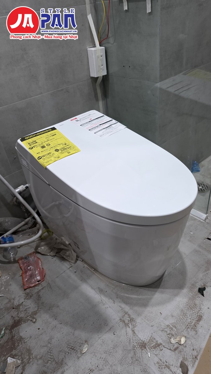 Công trình Bắc Ninh: lắp trọn bộ thiết bị nội địa Nhật cho bếp và nhà tắm 5 Bồn cầu thông minh Toto CES9720 vừa lắp – công trình Bắc Ninh