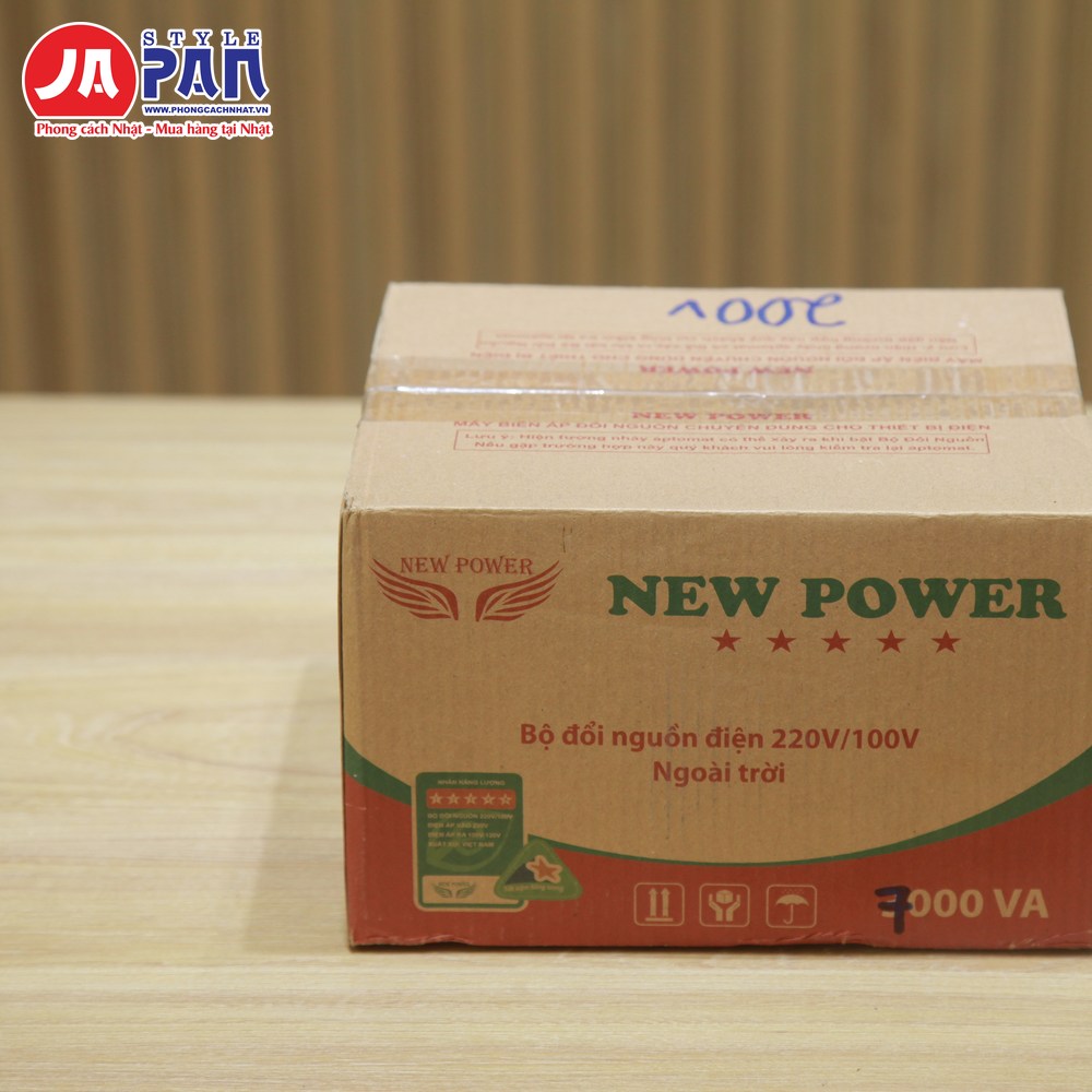Đổi nguồn New Power 7000VA ngoài trời | 220V ra 200V cho bếp từ Nhật 14 Đổi nguồn New Power 7000VA ngoài trời – hộp sản phẩm