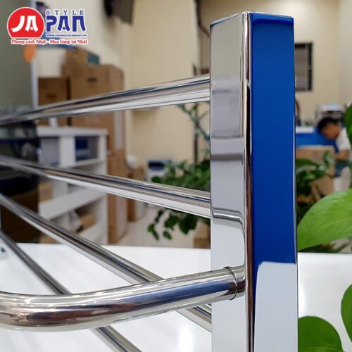 Giá treo khăn Toto YTS408B 11 Giá treo khăn Toto YTS408B – cận thanh treo và giá đỡ