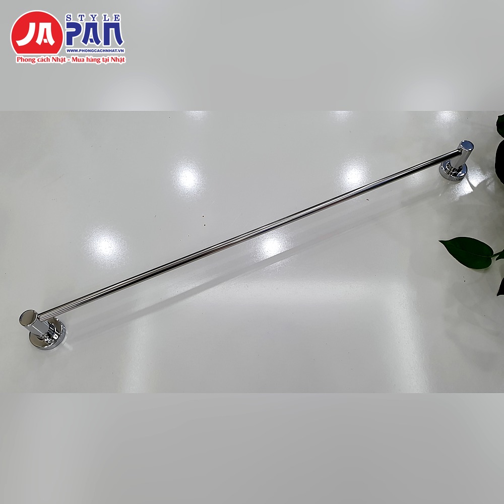 Thanh treo khăn toto YT406S6R 3 Thanh treo khăn Toto YT406S6R – toàn cảnh góc nghiêng trên mặt bàn